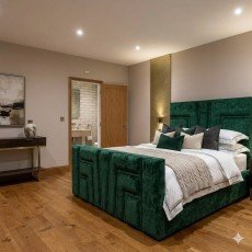 Sono Glass Bed